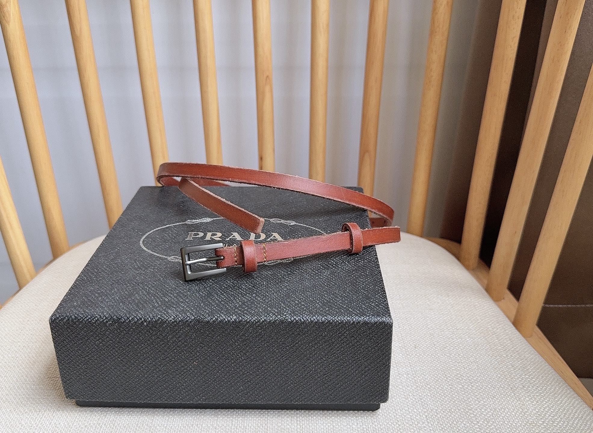 PRADA 25S BELT 10 MM IN REDDISH BROWN CALFSKIN 598368