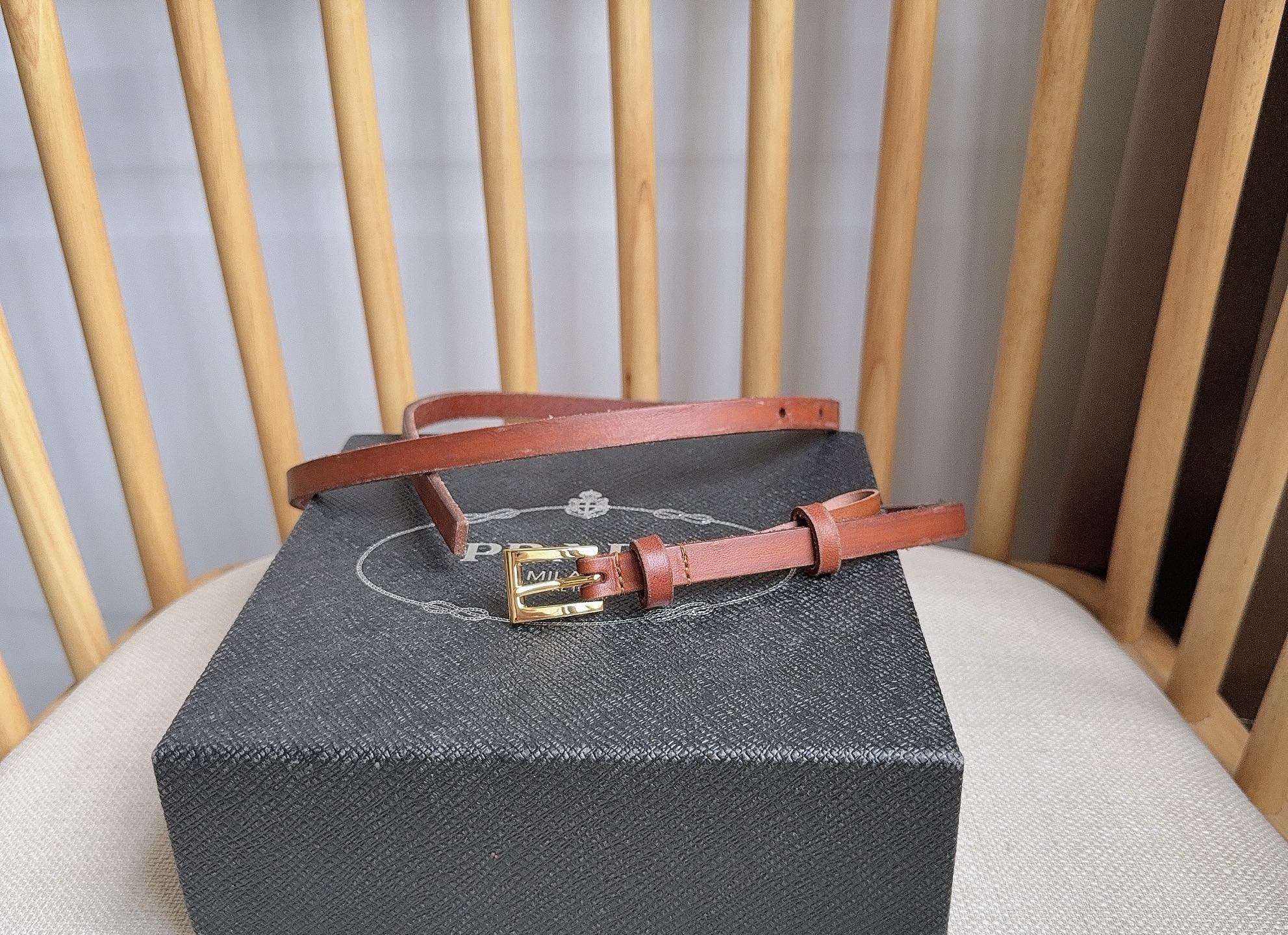 PRADA 25S BELT 10 MM IN REDDISH BROWN CALFSKIN 598369