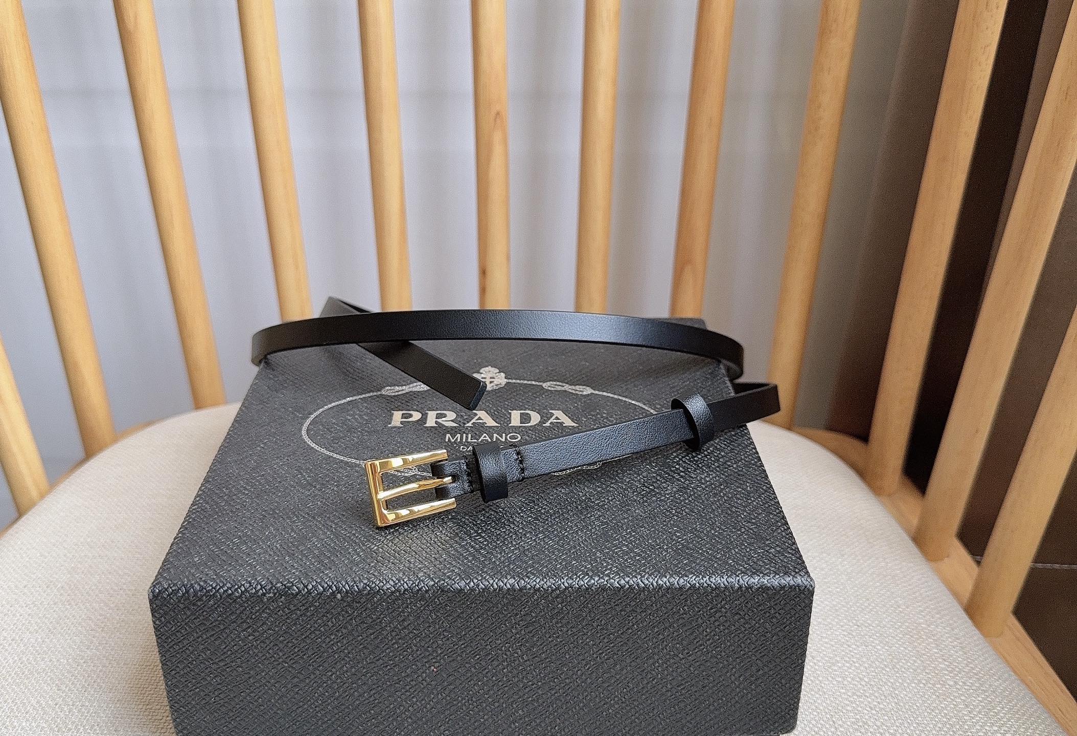 PRADA 25S BELT 10 MM IN BLACK CALFSKIN 598372