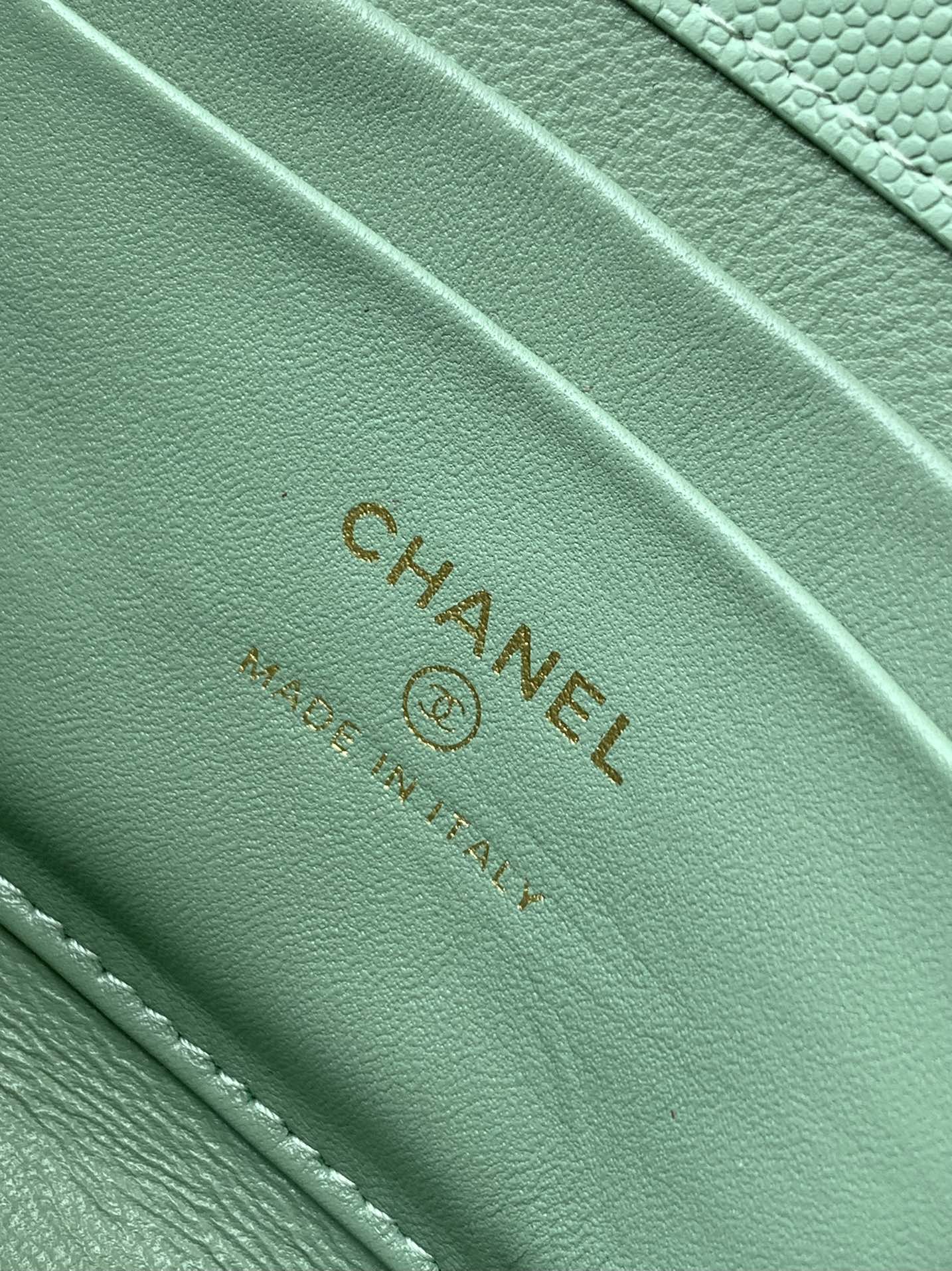 CHANEL 25S KELLY BAG 18 IN LIGHT GREEN CAVIAR LEATHER WITH GOLD HARDWARE