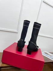 BELLE VIVIER SOCK LACQUERED BUCKLE ANKLE BOOTS IN BLACK PATENT CALFSKIN SOCK UPPER FABRIC