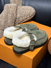 COLORADO COMFORT MARY JANE IN BASIL GREEN SUEDE AND SHEARLING LINING