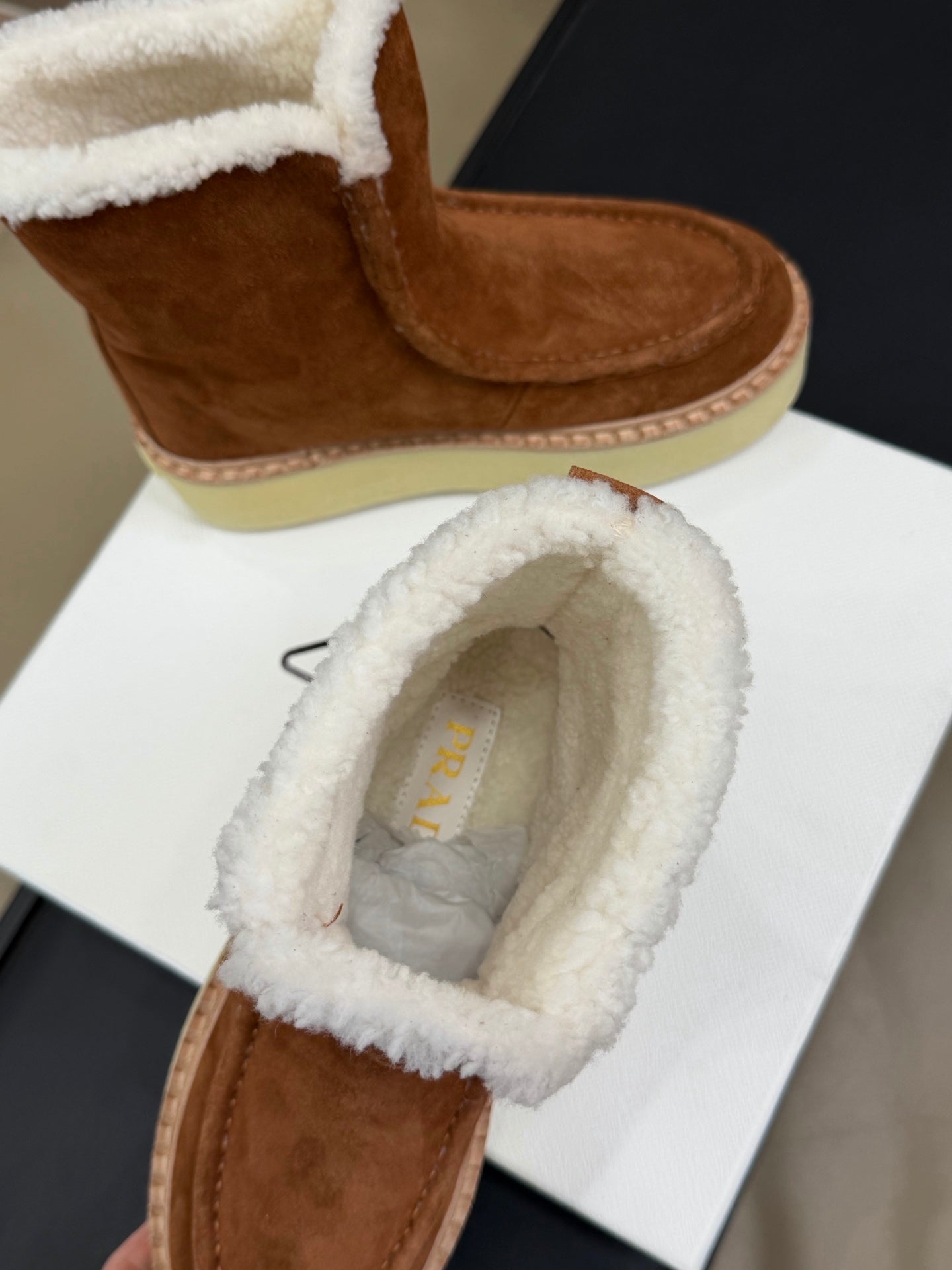 PRADA 25S PLATFORM ANKLE BOOTS 40 MM IN DARK BROWN SUEDE SHEARLING-LINED