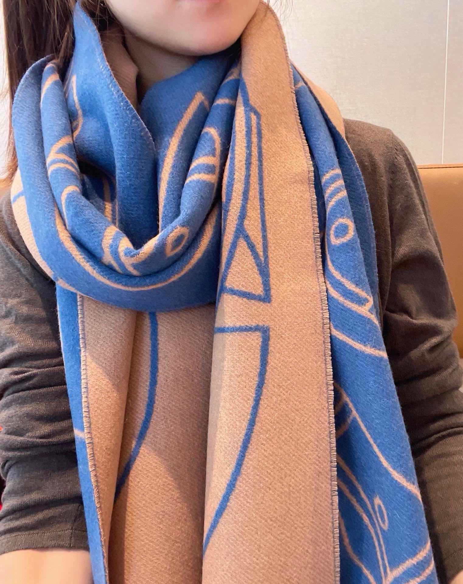 CASAQUE ENTRELACS EQUESTRES 190 CM SCARF IN AZURE BLUE CASHMERE