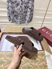 GG SLIDES IN DARK BROWN SUEDE WITH EMBOSSED LOGO STYLE 8