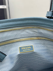 PRADA 25S BONNIE LARGE HANDBAG 38 IN LIGHT BLUE GLOSSY CALFSKIN GOLD HARDWRE