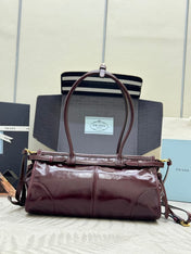 PRADA 25S BONNIE MEDIUM HANDBAG 32 IN BURGUNDY GLOSSY CALFSKIN
