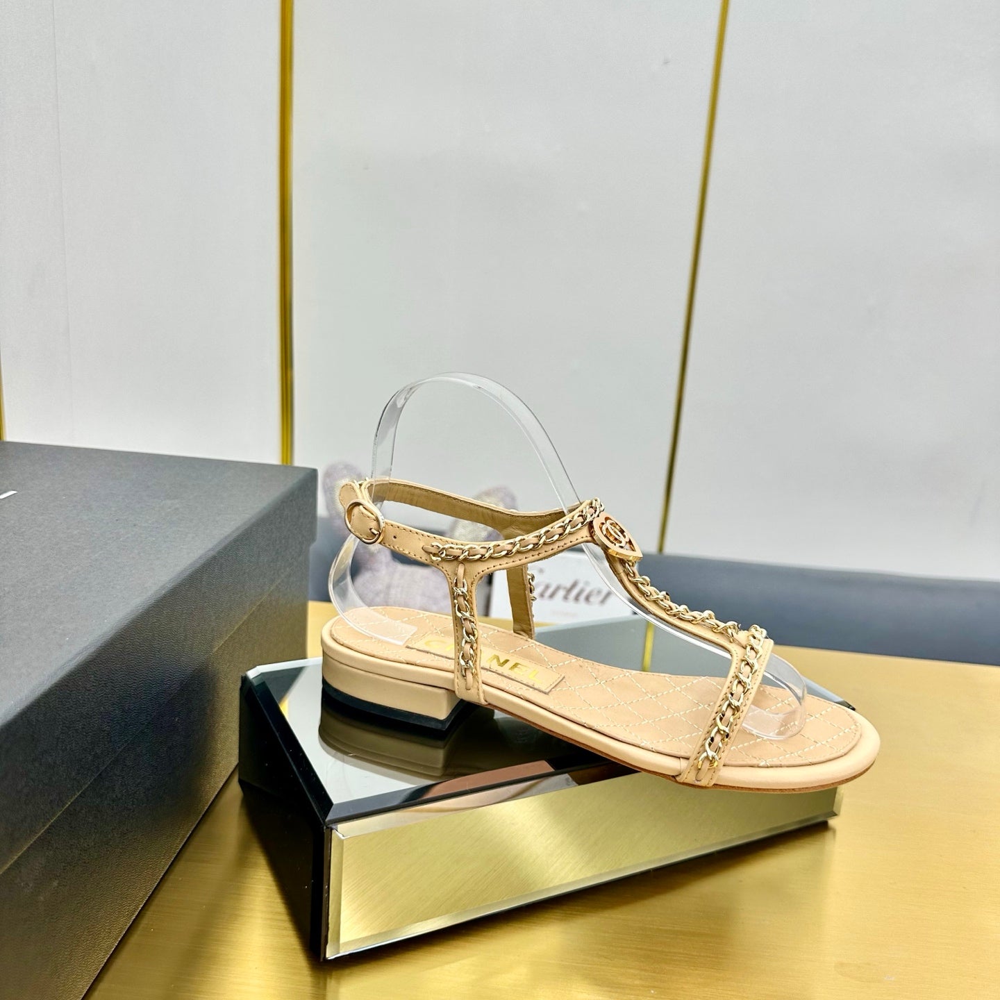 CC SANDAL 25S IN BEIGE CALFSKIN WITH GOLD HARDWARE