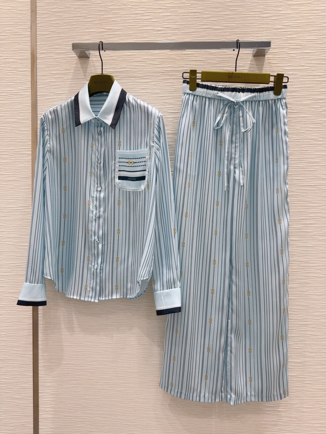 GUCCI LONG-SLEEVE SHIRT AND WIDE-LEG PANTS SET STYLE 15