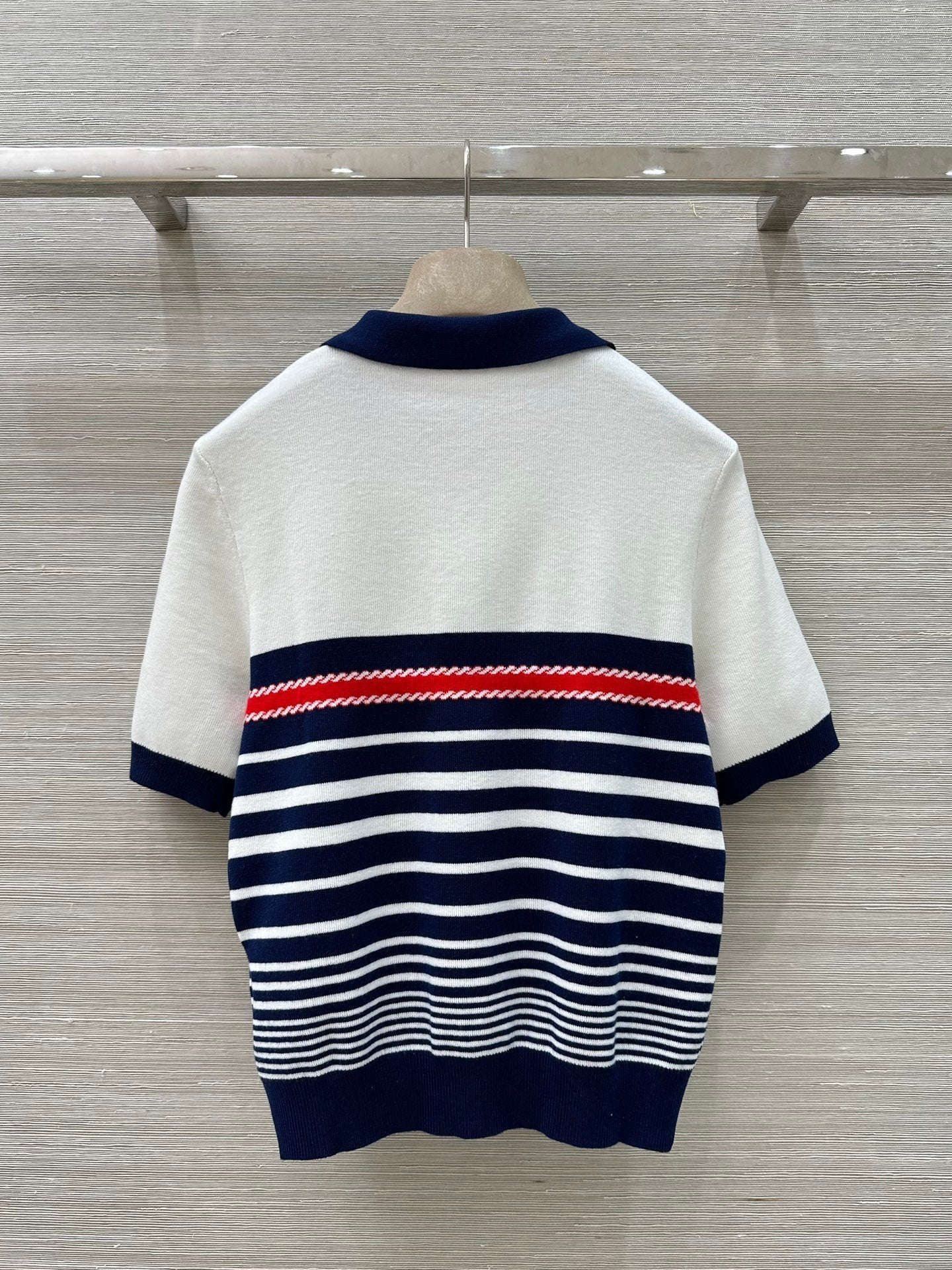 GUCCI SHORT-SLEEVE KNIT TOP 138