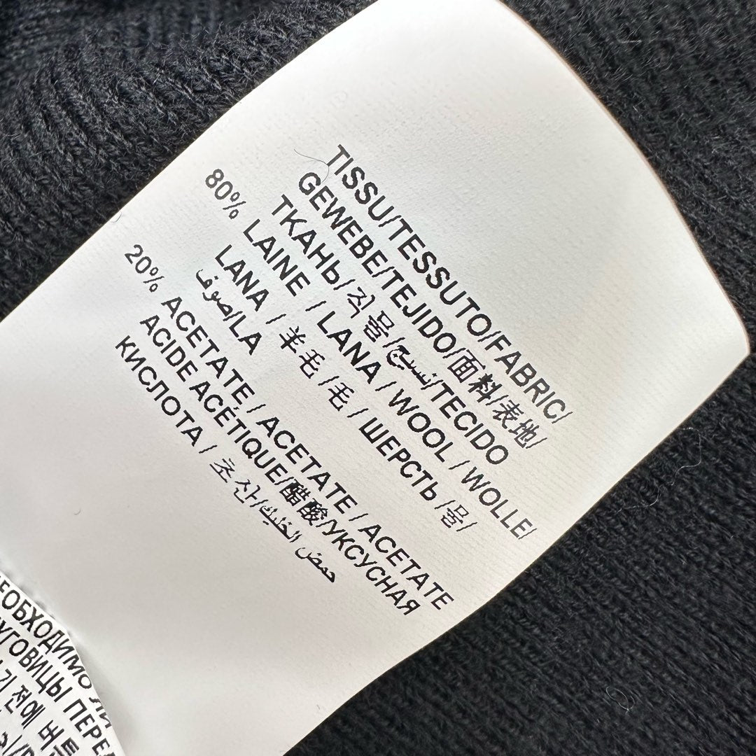 YSL 25S HIGH-NECK SWEATER STYLE 39