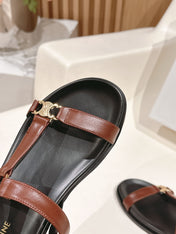 MAUD SANDAL WITH TRIOMPHE IN RUST BROWN CALFSKIN