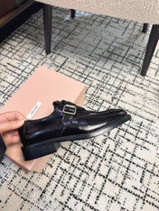 SQUARE TOE OXFORD IN BLACK SHINY CALFSKIN
