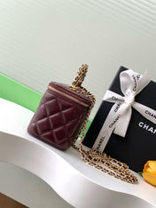 SMALL VANITY CASE WITH HANDLE 17 IN WINE RED LAMBSKIN GOLD HARDWARE