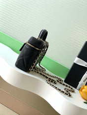 CHANEL 25S VANITY BAG 19.5 CM IN BLACK LAMBSKIN