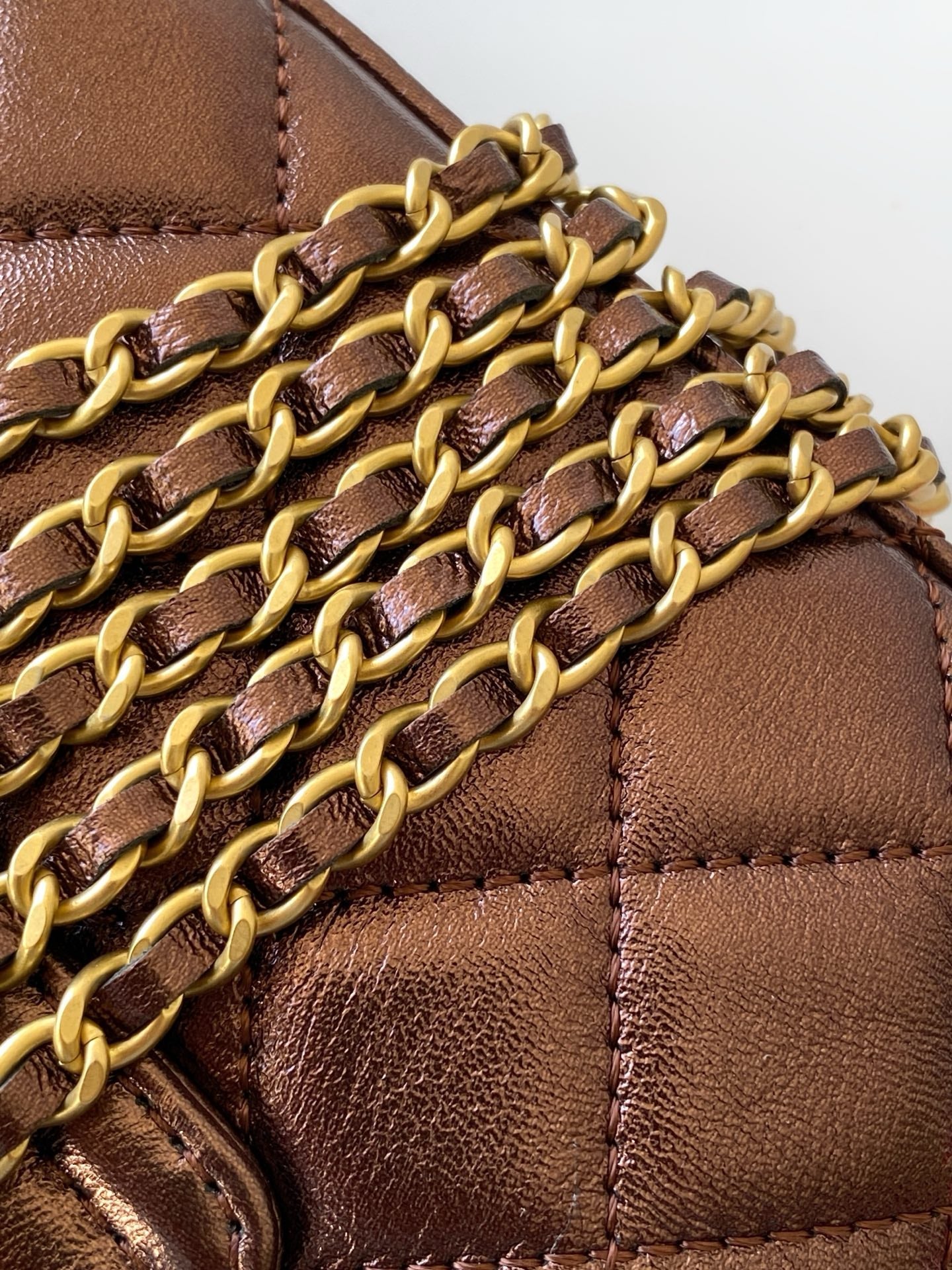 CHANEL 25S MINI KELLY BAG 13 IN BROWN METALLIC LAMBSKIN WITH GOLD HARDWARE