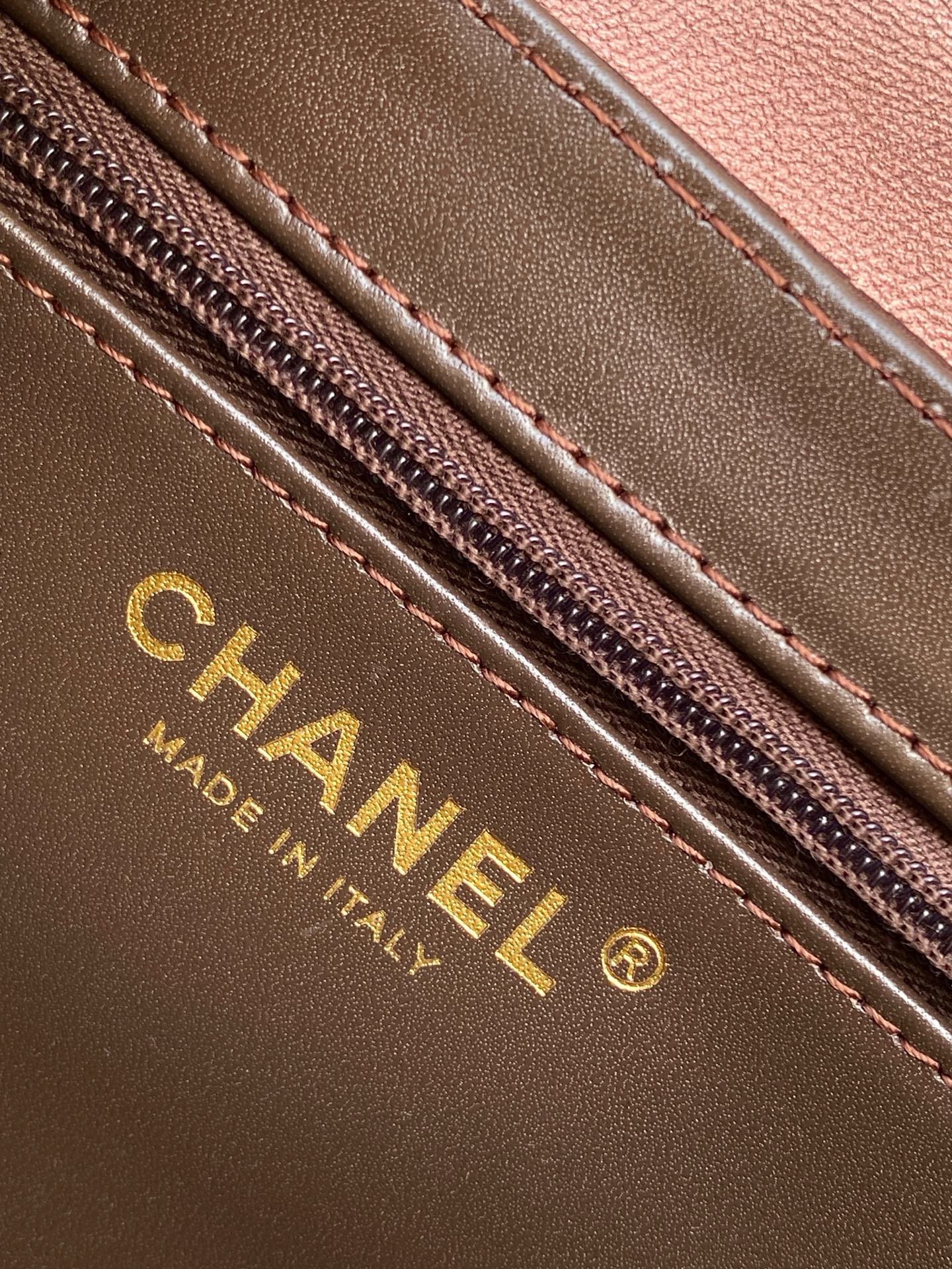 CHANEL 25S MINI KELLY BAG 19 IN BROWN METALLIC LAMBSKIN WITH GOLD HARDWARE