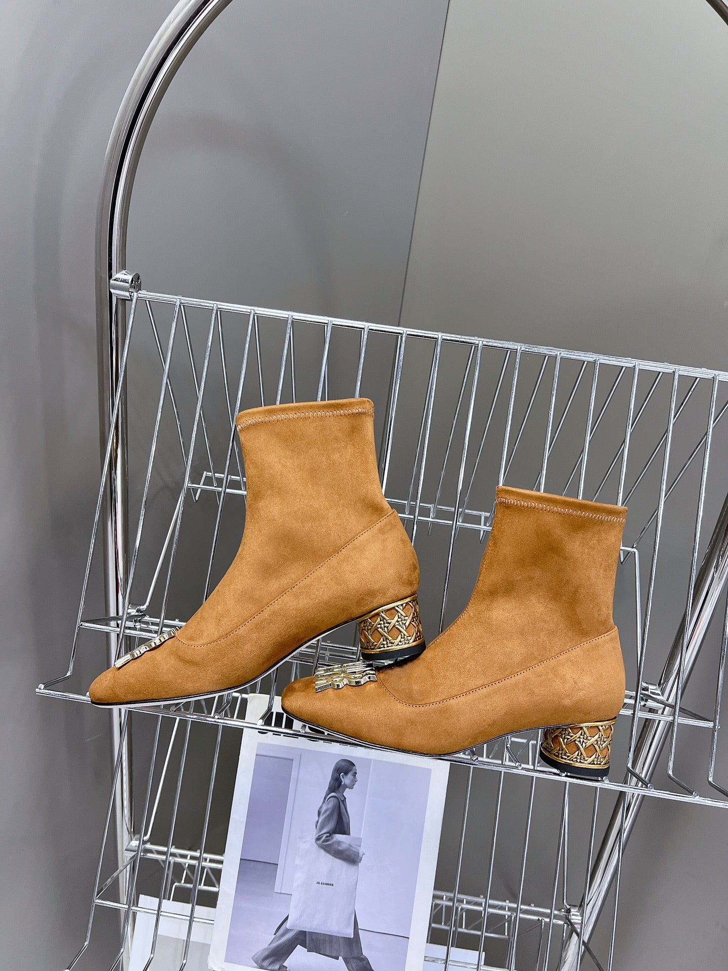 ICON HEELED ANKLE BOOT BRONZE BROWN SUEDE 4 CM WITH GOLD LOGO