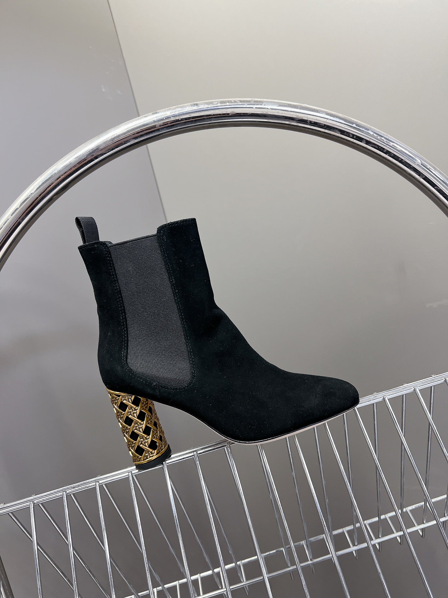 ICON HEELED ANKLE BOOT BLACK SUEDE 8 CM