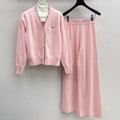 BURBERRY 25S CARDIGAN AND STRAIGHT-LEG PANTS SET 098