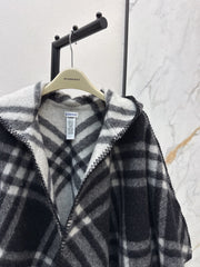 BURBERRY 25S REVERSIBLE CASHMERE CAPE 0046