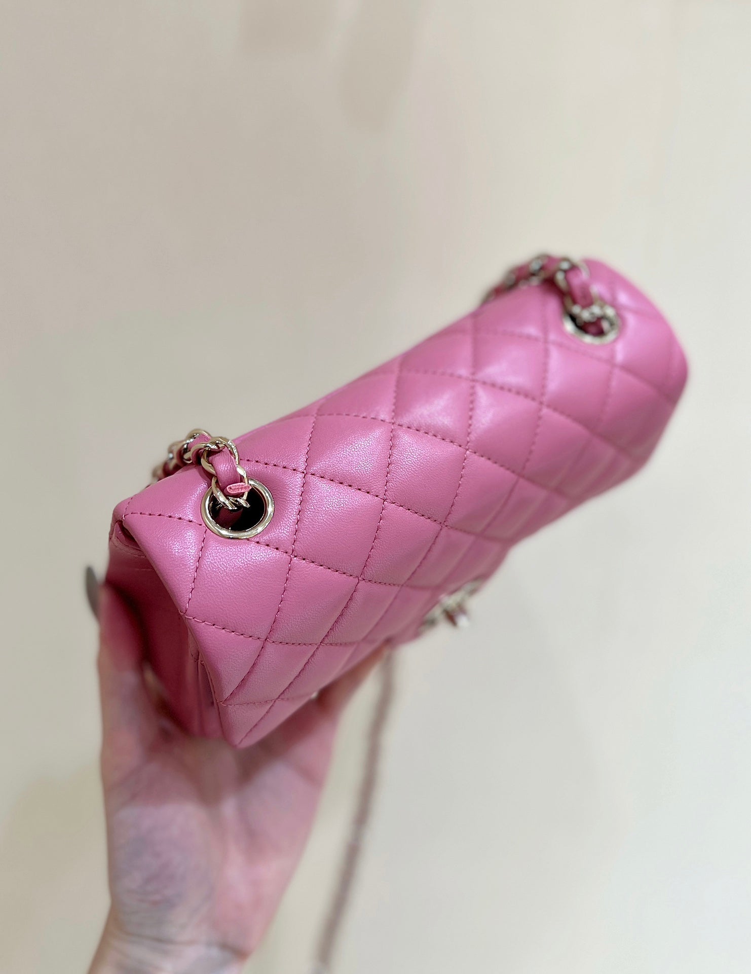 CHANEL 25S FLAP BAG 20 CM IN PINK LAMBSKIN WITH GOLD HARDWARE