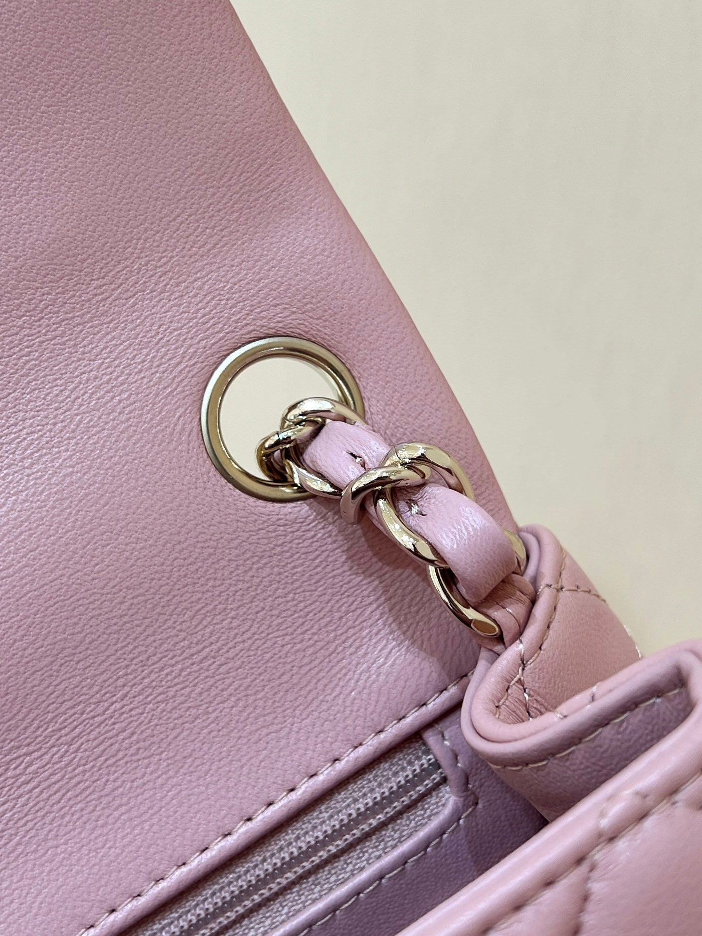 CHANEL 25S FLAP BAG 17 CM IN LIGHT PINK LAMBSKIN WITH GOLD HARDWARE