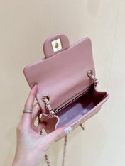 CHANEL 25S FLAP BAG 17 CM IN LIGHT PINK LAMBSKIN WITH GOLD HARDWARE