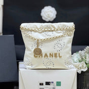 25S CHANEL MINI BAG 20 IN  IVORY LAMBSKIN