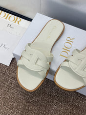 D-CLUB SLIDE SANDAL 25S IN WHITE CALFSKIN