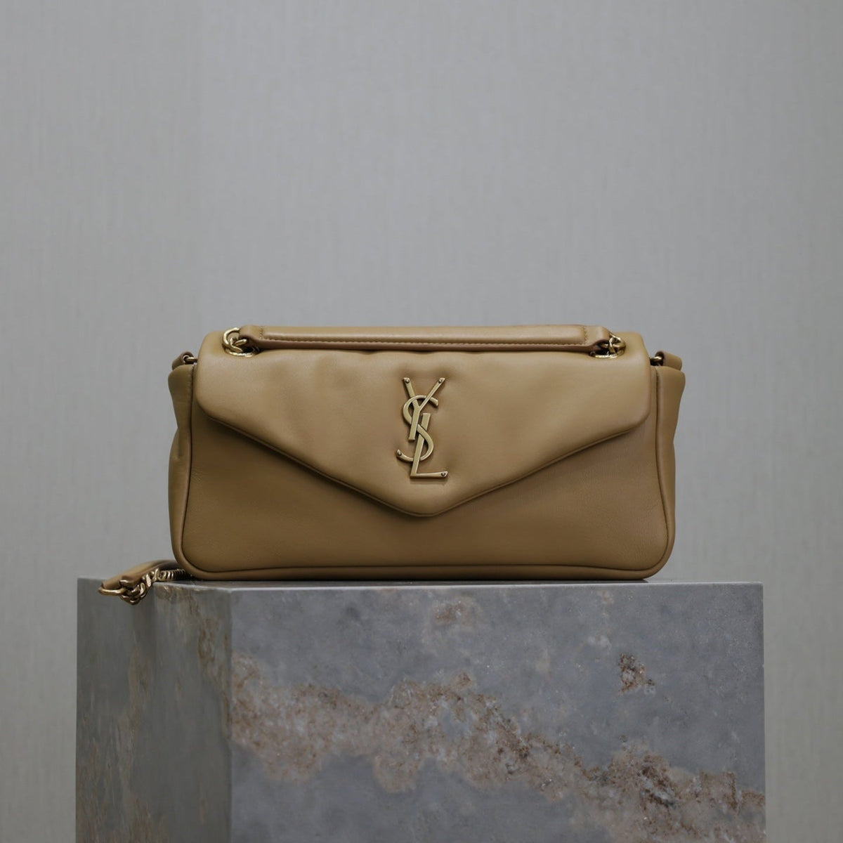 YSL 25S CALYPSO HANDBAG 26 IN LIGHT BROWN LAMBSKIN GOLD HARDWRE