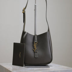 YSL 25S LE 5 À 7 BAG 16 IN LIGHT MUSK GRAINED CALFSKIN GOLD HARDWRE