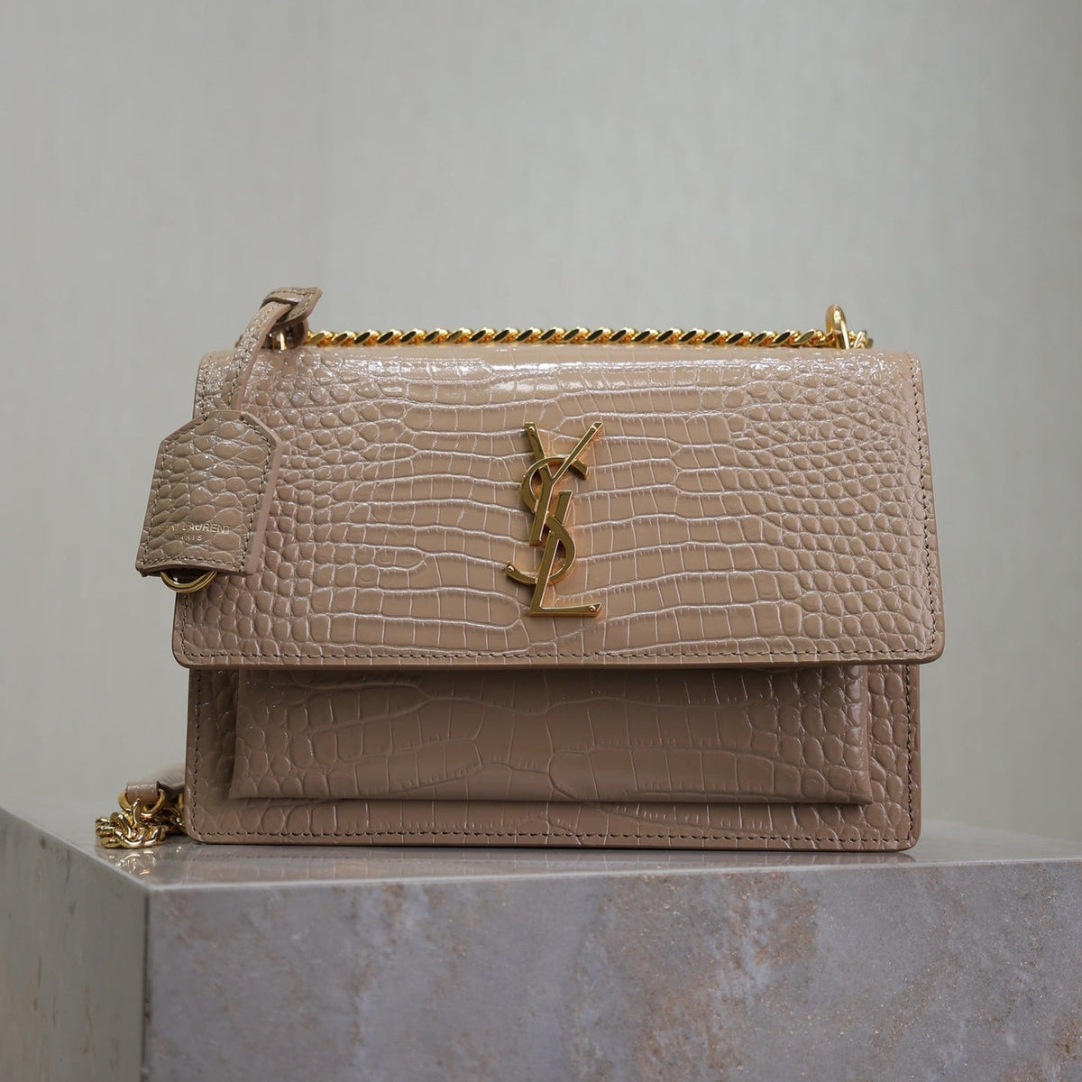 YSL 25S SUNSET MEDIUM 22 IN NUDE CROCODILE-EMBOSSED SHINY CALFSKIN GOLD HARDWARE