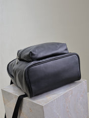 CITY BACKPACK 35 IN BLACK CALFSKIN