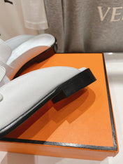 IOTA MULE WHITE CALFSKIN