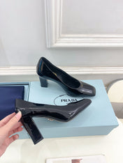 SQUARE TOE HIGH PUMPS IN BLACK GLOSSY CALFSKIN