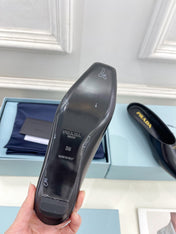 MULES SQUARE TOE IN BLACK SMOOTH LAMBSKIN