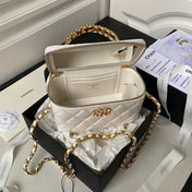 CC Vanity Case 17cm White Lambskin Gold hardware